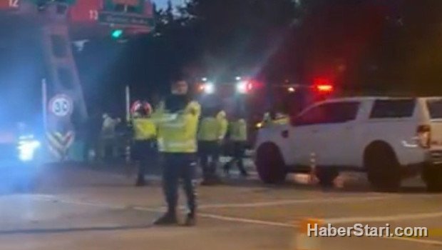 İzmir'de feci kaza: Sürücü yanan araçta hayatını kaybetti