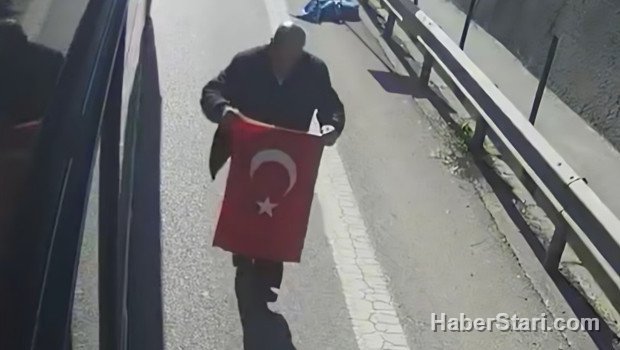 Otobüs şoföründen alkışlanacak bayrak hassasiyeti
