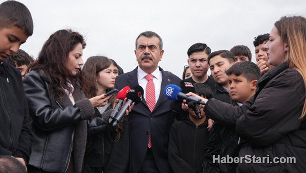 Bakan Tekin'den 23 Nisan Mesajı: Okul Güvenliğinde Hiçbir Risk Göz Ardı Edilmeyecek